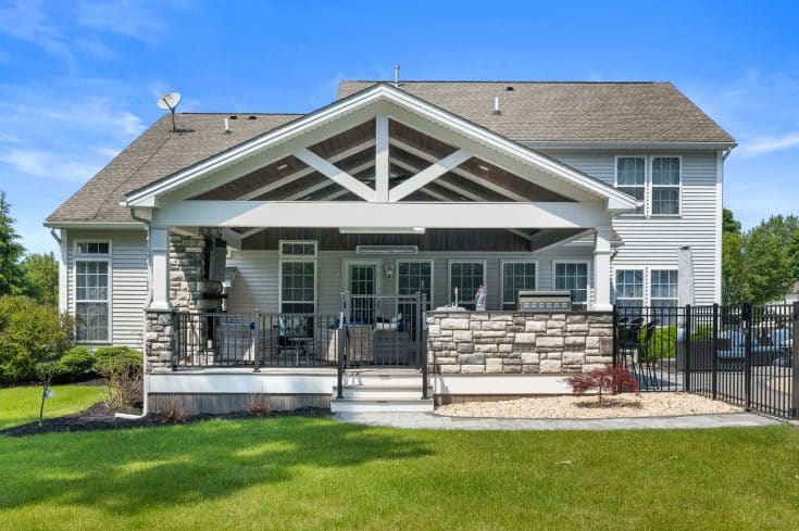 Trex Biscayne Deck/Porch/Fireplace/Outdoor Kitchen – Webster, NY
