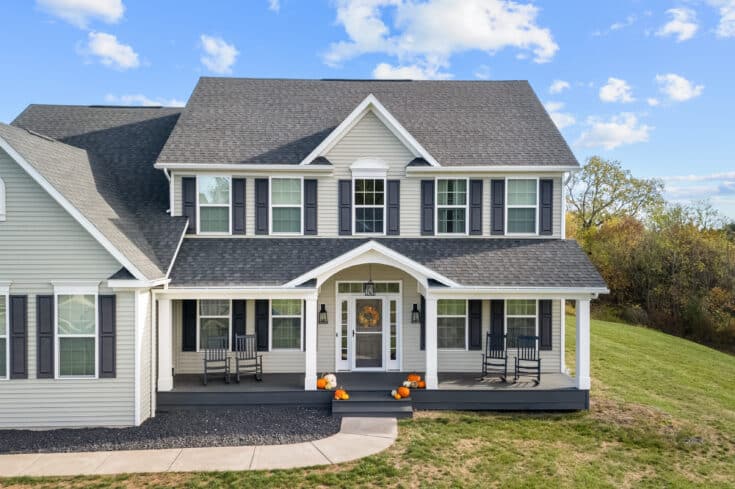Trex Clamshell Deck / Open Porch – Victor, NY